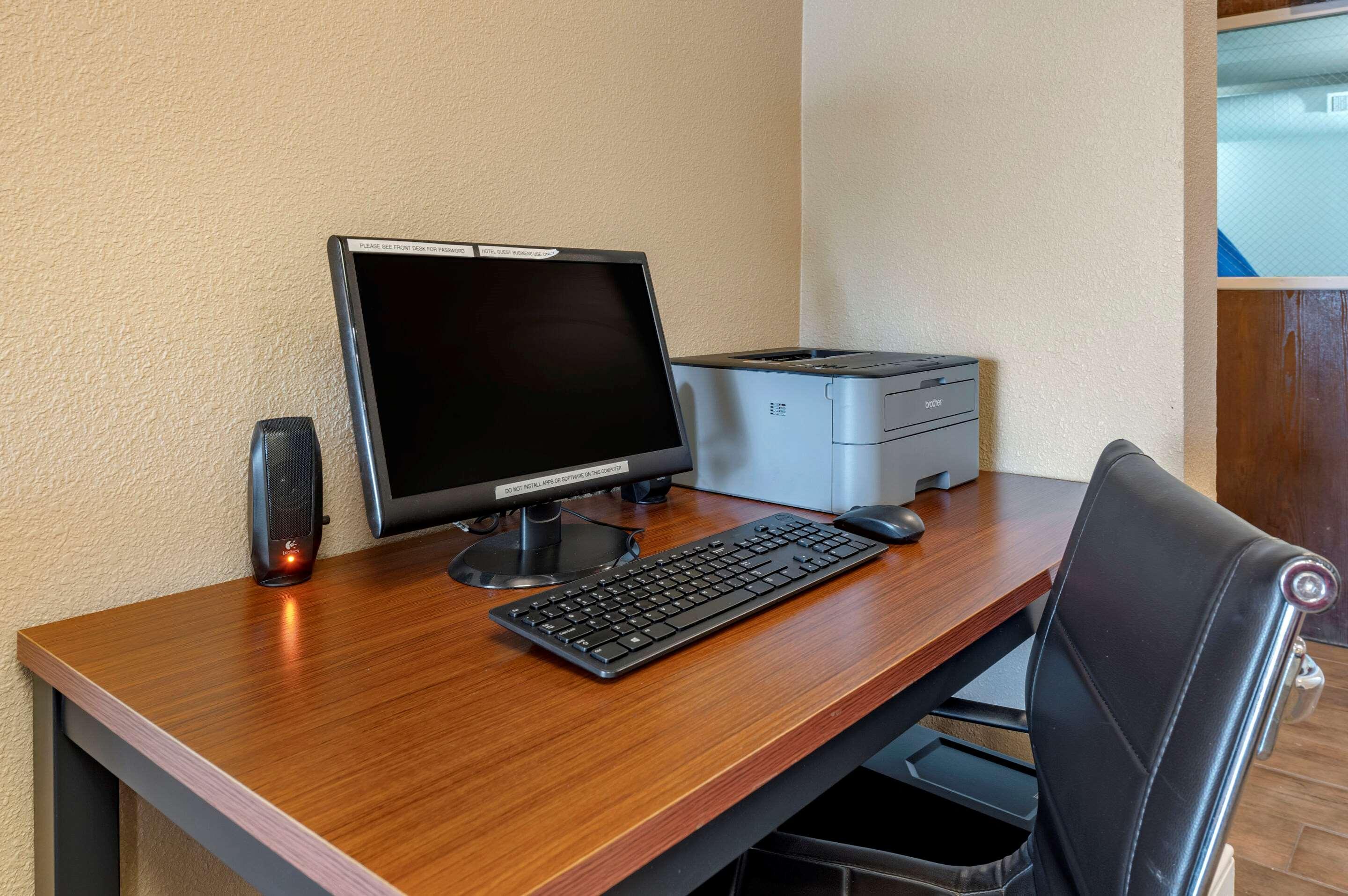 Comfort Inn Oxford - University Area Esterno foto
